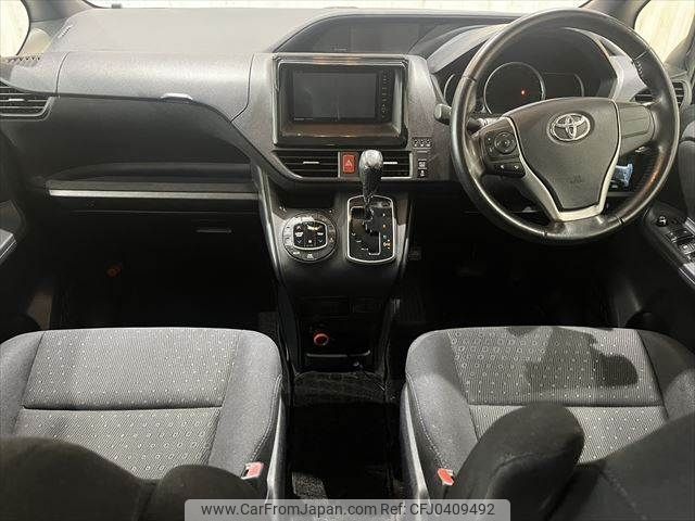 toyota voxy 2014 -TOYOTA--Voxy DBA-ZRR80G--ZRR80-0029229---TOYOTA--Voxy DBA-ZRR80G--ZRR80-0029229- image 2