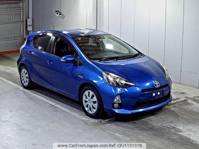 toyota aqua 2013 -TOYOTA--AQUA NHP10-6198648---TOYOTA--AQUA NHP10-6198648- image 1