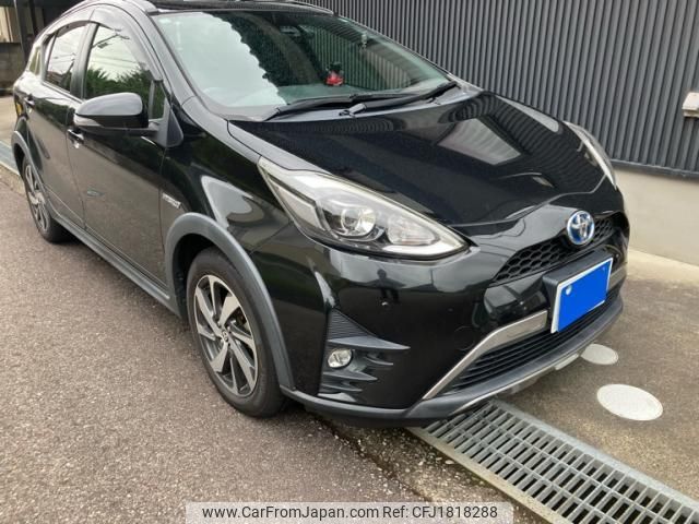 toyota aqua 2018 CFJ1818288 image 1