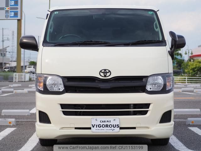 toyota hiace-van 2011 CFJ1153199 image 2