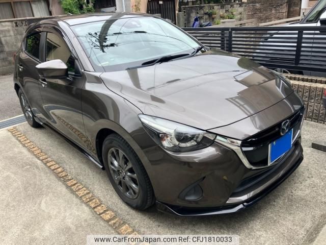 mazda demio 2017 CFJ1810033 image 1