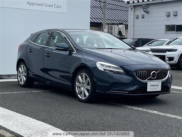 volvo v40 2018 -VOLVO--Volvo V40 DBA-MB4154T--YV1MV2920J2482616---VOLVO--Volvo V40 DBA-MB4154T--YV1MV2920J2482616- image 2