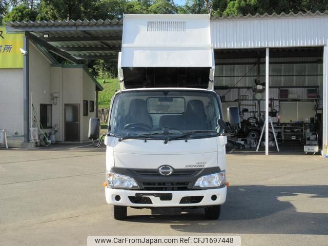 hino dutro 2017 CFJ1697448 image 2