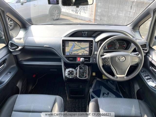 toyota voxy 2016 -TOYOTA--Voxy DBA-ZRR80W--ZRR80-0272077---TOYOTA--Voxy DBA-ZRR80W--ZRR80-0272077- image 2