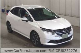 nissan note 2024 -NISSAN 【水戸 530ﾀ4425】--Note 6AA-E13--E13-303967---NISSAN 【水戸 530ﾀ4425】--Note 6AA-E13--E13-303967-