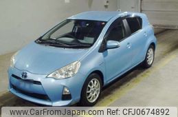 toyota aqua 2013 -TOYOTA--AQUA DAA-NHP10--NHP10-2282661---TOYOTA--AQUA DAA-NHP10--NHP10-2282661-