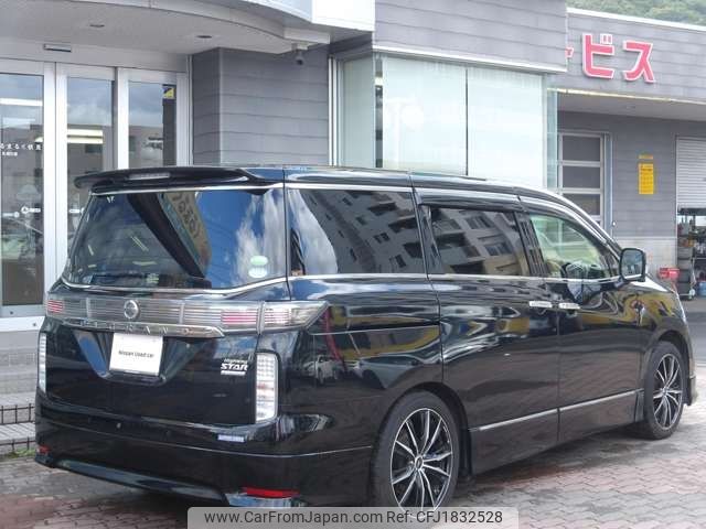 nissan elgrand 2021 CFJ1832528 image 2