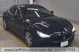 maserati ghibli 2015 -MASERATI--Maserati Ghibli ZAMSS57C001167602---MASERATI--Maserati Ghibli ZAMSS57C001167602-