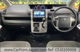 toyota noah 2012 TE4543