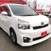 toyota voxy 2010 CFJ1632685 image 1