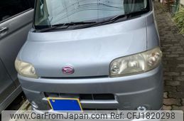 daihatsu tanto 2006 CFJ1820298