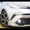 toyota c-hr 2017 -TOYOTA--C-HR DAA-ZYX10--ZYX10-2094045---TOYOTA--C-HR DAA-ZYX10--ZYX10-2094045- image 25