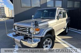 toyota landcruiser-70 1999 quick_quick_KG-HZJ76K_0001084