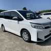 toyota voxy 2018 NIKYO_XF50775 image 1