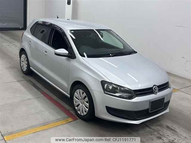 volkswagen polo 2010 -VOLKSWAGEN--VW Polo 6RCBZ-WVWZZZ6RZAU044874---VOLKSWAGEN--VW Polo 6RCBZ-WVWZZZ6RZAU044874- image 1