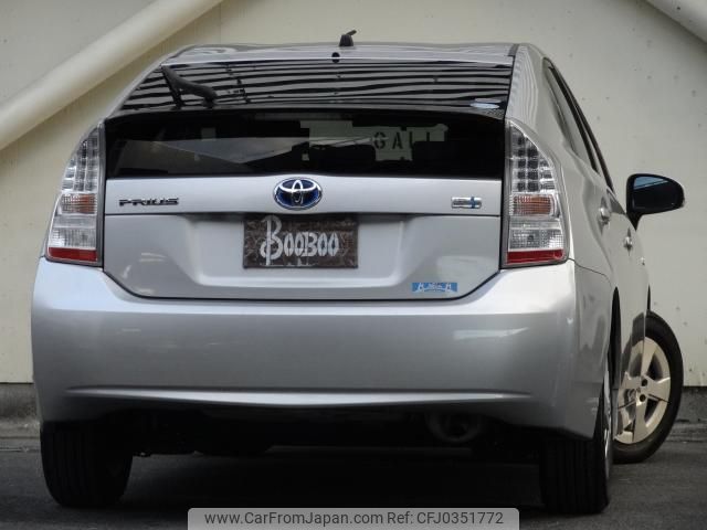 toyota prius 2010 quick_quick_DAA-ZVW30_ZVW30-0140129 image 2