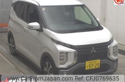 mitsubishi ek-cross 2023 -MITSUBISHI 【熊谷 581ﾄ5725】--ek X B35W--0400257---MITSUBISHI 【熊谷 581ﾄ5725】--ek X B35W--0400257-