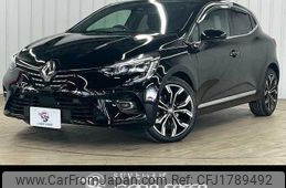 renault lutecia 2023 CFJ1789492