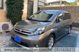 toyota isis 2010 CFJ1626312