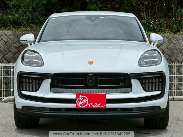 porsche macan 2023 quick_quick_J1NU_WP1ZZZ95ZPLB31772 image 2