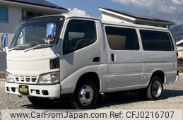 toyota dyna-root-van 2004 quick_quick_PB-XZU306V_XZU306-0005526