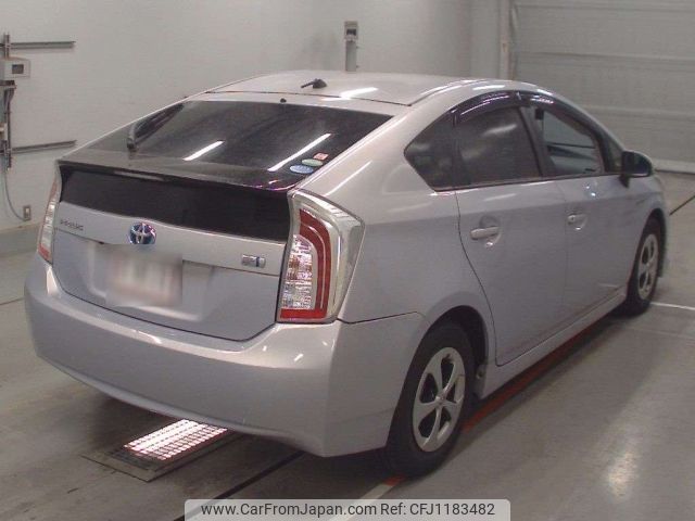toyota prius 2014 -TOYOTA--Prius ZVW30-5752167---TOYOTA--Prius ZVW30-5752167- image 2