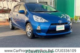 toyota aqua 2014 -TOYOTA--AQUA DAA-NHP10--NHP10-2310752---TOYOTA--AQUA DAA-NHP10--NHP10-2310752-