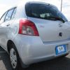 toyota vitz 2005 Y2024100015A-21 image 5