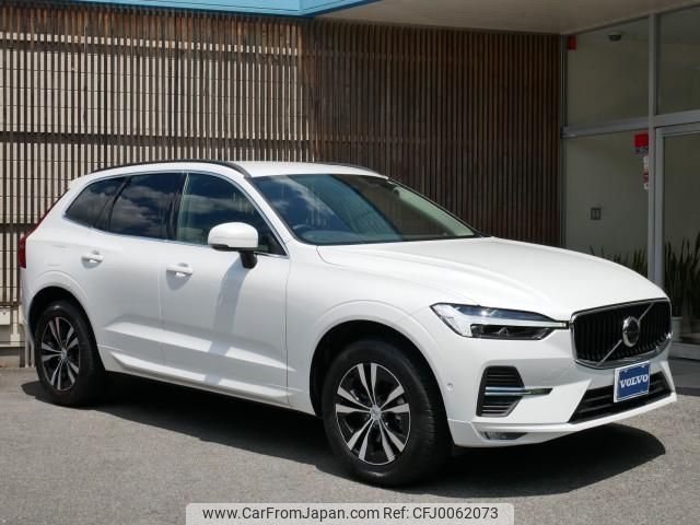 volvo xc60 2022 quick_quick_5AA-UB420TXCM_YV1UZL1MCN1008110 image 2