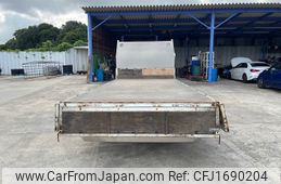 mitsubishi-fuso canter 2000 CFJ1690204