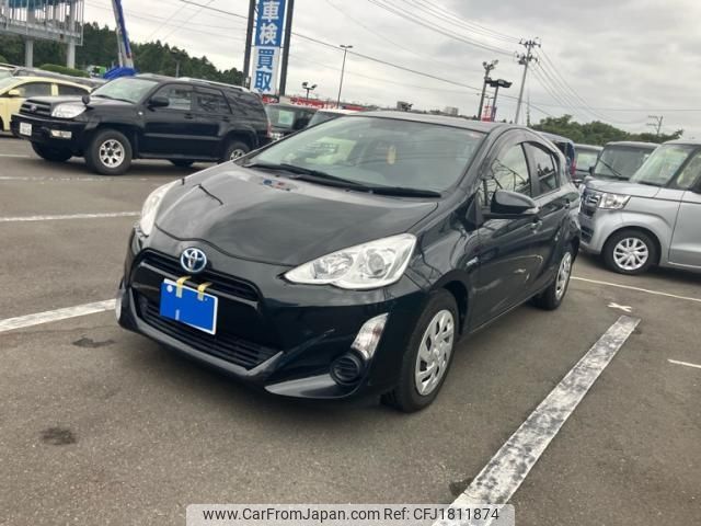 toyota aqua 2016 CFJ1811874 image 2