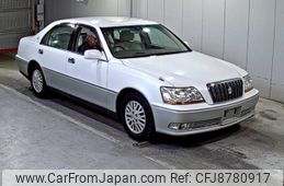 toyota crown-majesta 2000 CFJ8780917