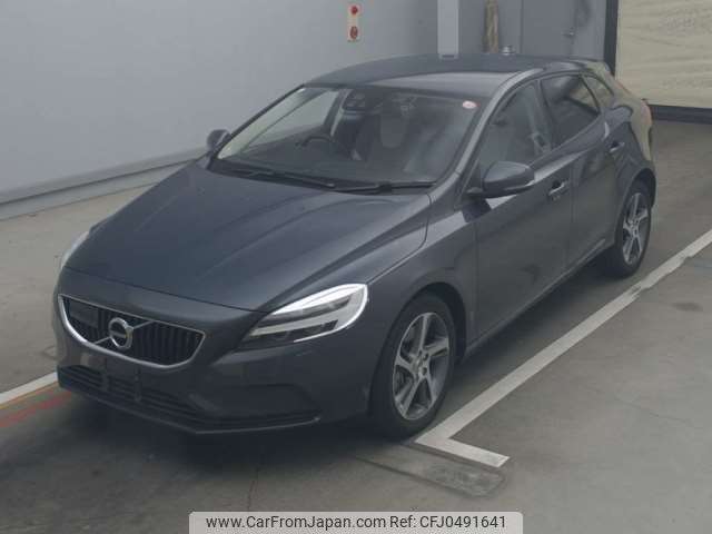 volvo v40 2018 -VOLVO--Volvo V40 LDA-MD4204T--YV1MVA8RDK2565544---VOLVO--Volvo V40 LDA-MD4204T--YV1MVA8RDK2565544- image 1