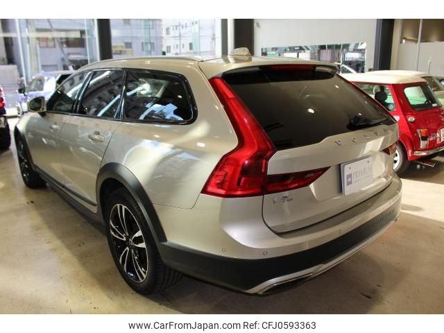 volvo v90 2017 quick_quick_DBA-PB420_J1018187 image 2