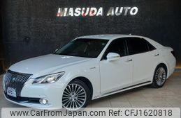 toyota crown-majesta 2014 CFJ1620818