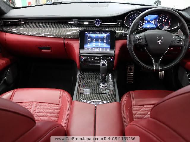 maserati quattroporte 2018 quick_quick_ABA-MQP30A_ZAMYP56C001307269 image 2