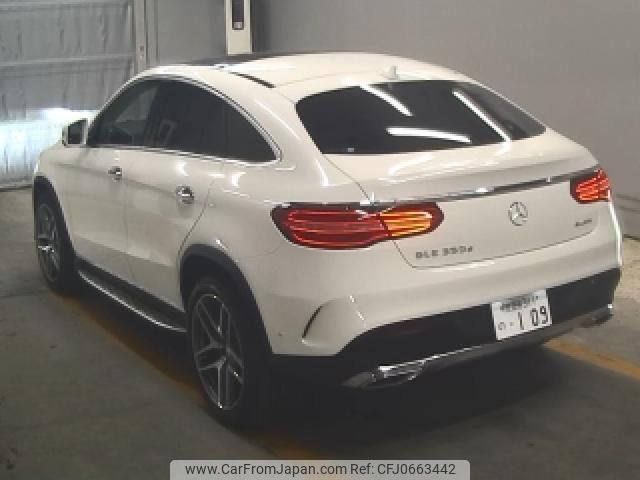 mercedes-benz gle-class 2016 quick_quick_LDA-166024_WDC2923242A037643 image 2