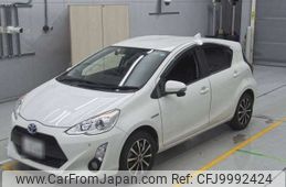 toyota aqua 2015 -TOYOTA--AQUA DAA-NHP10--NHP10-2472365---TOYOTA--AQUA DAA-NHP10--NHP10-2472365-