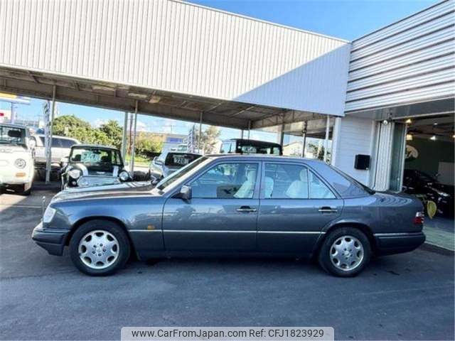 mercedes-benz e-class 1995 CFJ1823929 image 2