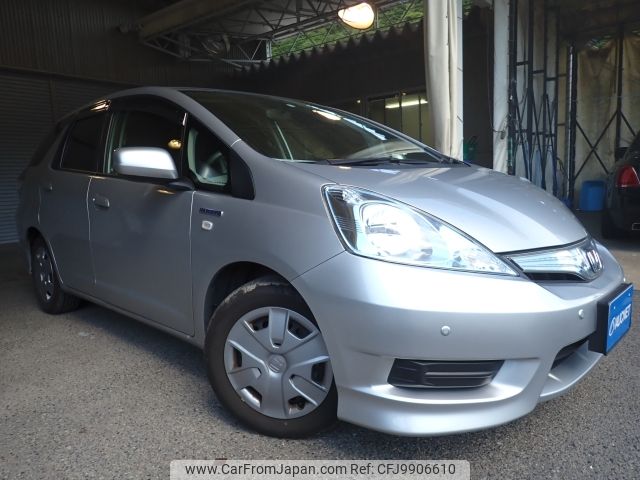 honda fit-shuttle 2013 -HONDA--Fit Shuttle DAA-GP2--GP2-3132532---HONDA--Fit Shuttle DAA-GP2--GP2-3132532- image 1