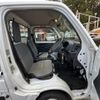 suzuki carry-truck 2017 GOO_JP_700090373030241127001 image 13