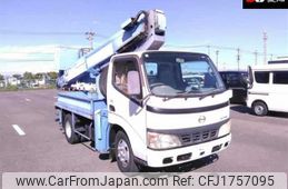 hino dutro 2006 CFJ1757095