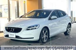 volvo v40 2018 -VOLVO--Volvo V40 DBA-MB4154T--YV1MV2920J2480989---VOLVO--Volvo V40 DBA-MB4154T--YV1MV2920J2480989-