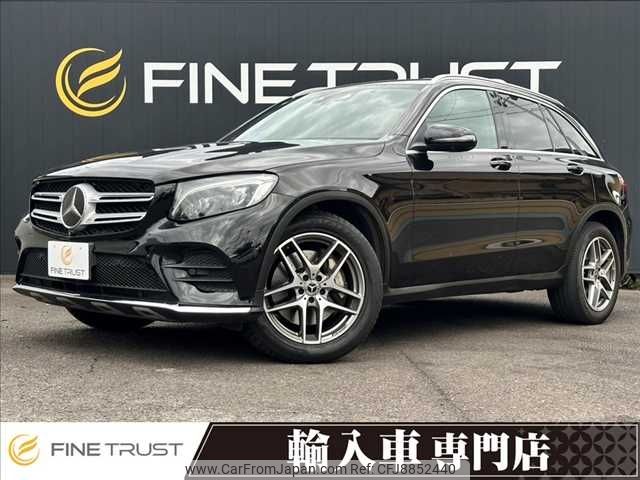 mercedes-benz glc-class 2018 CFJ8852440 image 1