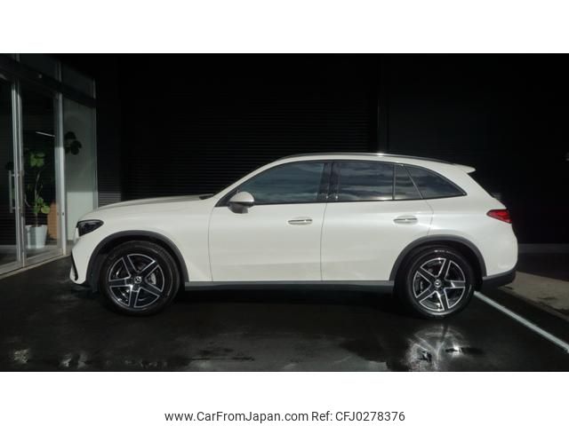 mercedes-benz glc-class 2023 GOO_JP_700056033630240928001 image 1