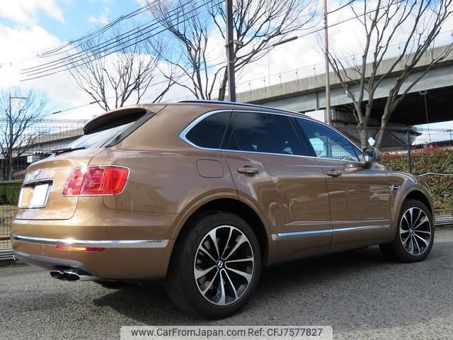 bentley bentayga 2019 quick_quick_ABA-BADCU_SJAAL14V3KC025551 image 2