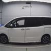 toyota noah 2018 -TOYOTA--Noah DBA-ZRR80W--ZRR80-0388711---TOYOTA--Noah DBA-ZRR80W--ZRR80-0388711- image 9