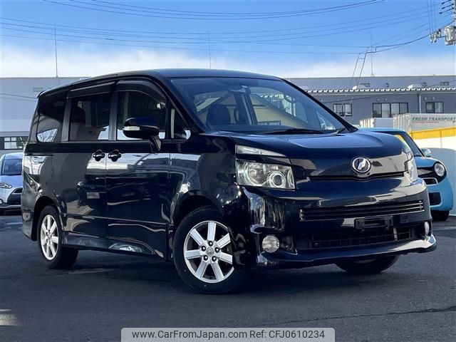 toyota voxy 2010 -TOYOTA--Voxy DBA-ZRR70W--ZRR70-0306570---TOYOTA--Voxy DBA-ZRR70W--ZRR70-0306570- image 1