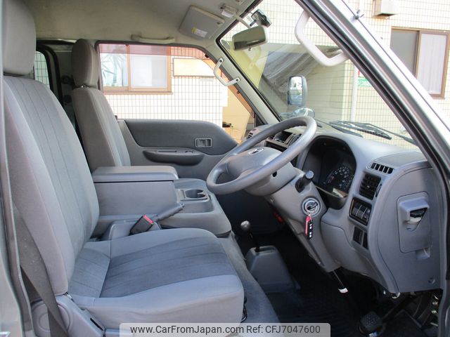 mazda bongo-van 2014 1c0e5671fc9d0f24a014968be6e9caca image 2