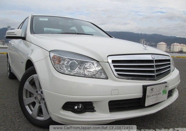 mercedes-benz c-class 2011 REALMOTOR_RK2019110208M-10 image 2